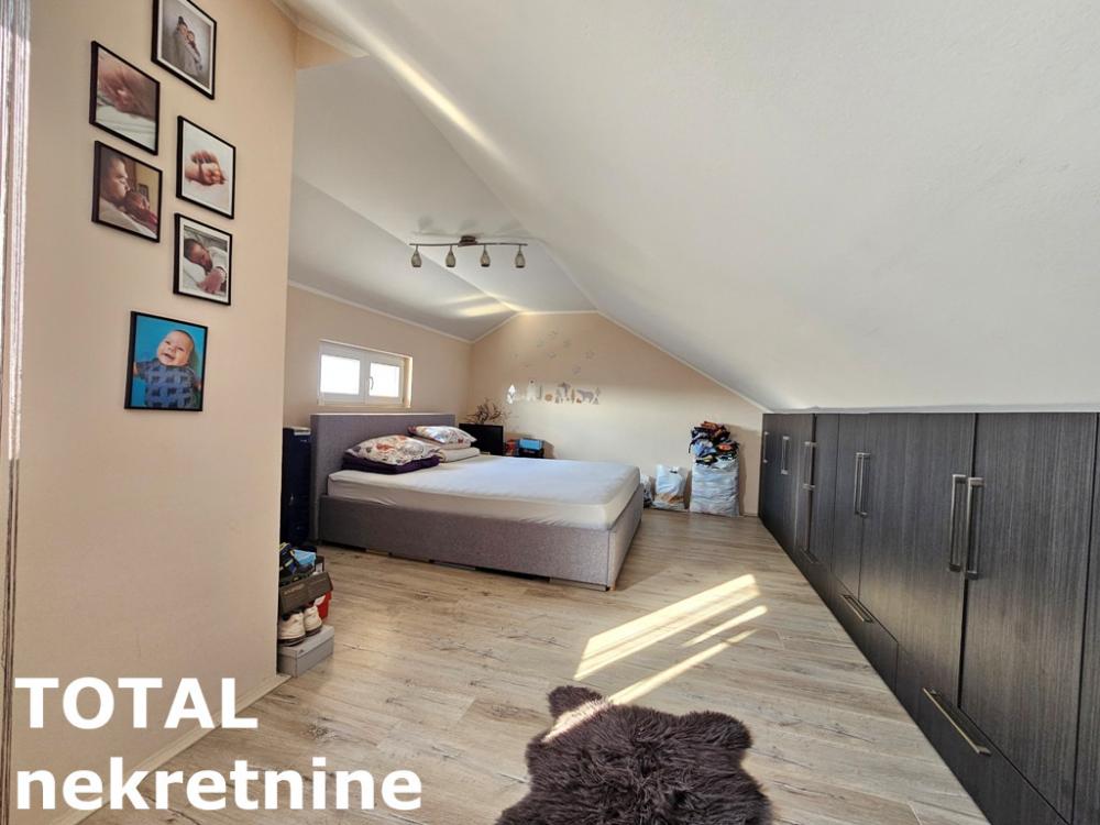 Slika 11 - Stan,NOVI SAD,ADICE,kv: 81.00, € 130000, ID: 1100850