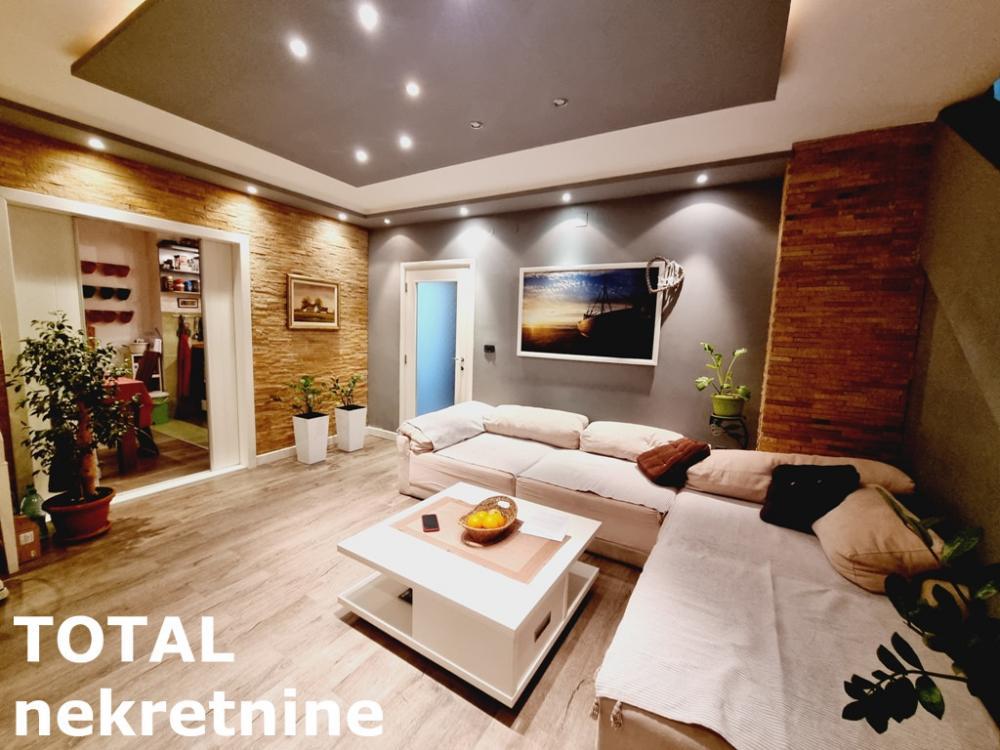 Glavna slika -Stan,NOVI SAD,NOVA DETELINARA,kv: 81.00, € 190000, ID: 1099711