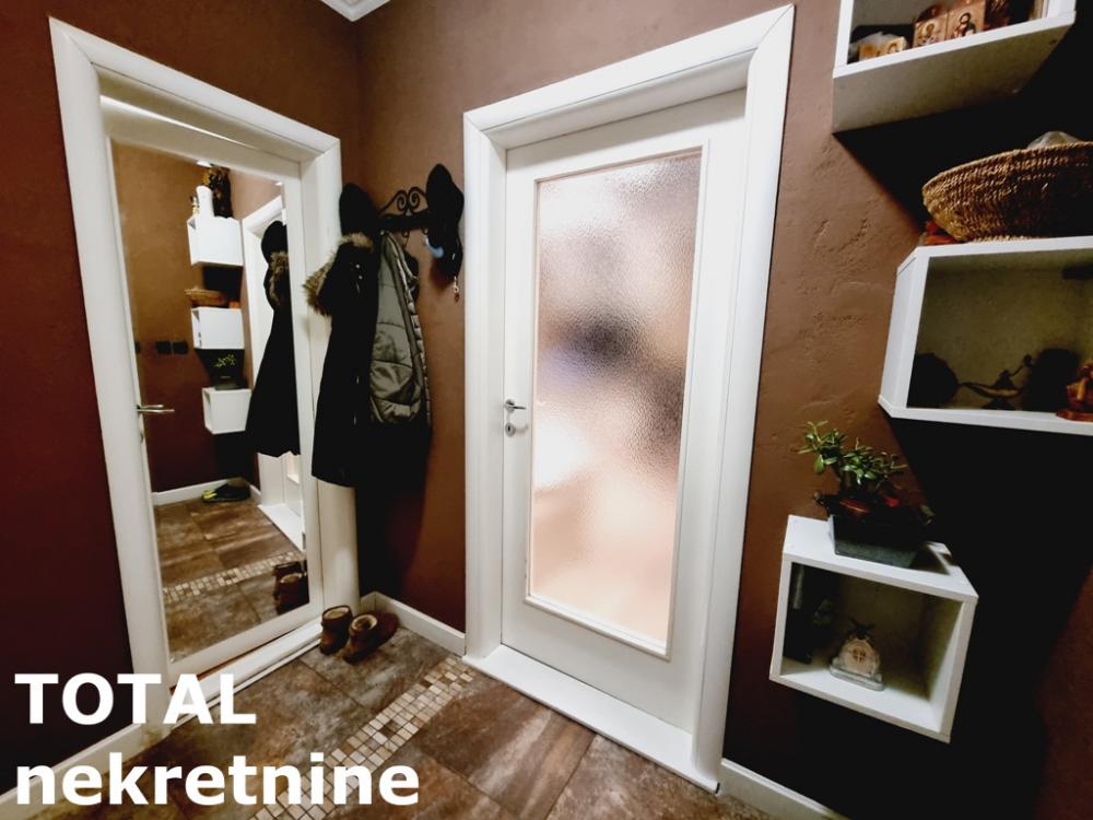 Slika 5 - Stan,NOVI SAD,NOVA DETELINARA,kv: 81.00, € 190000, ID: 1099711