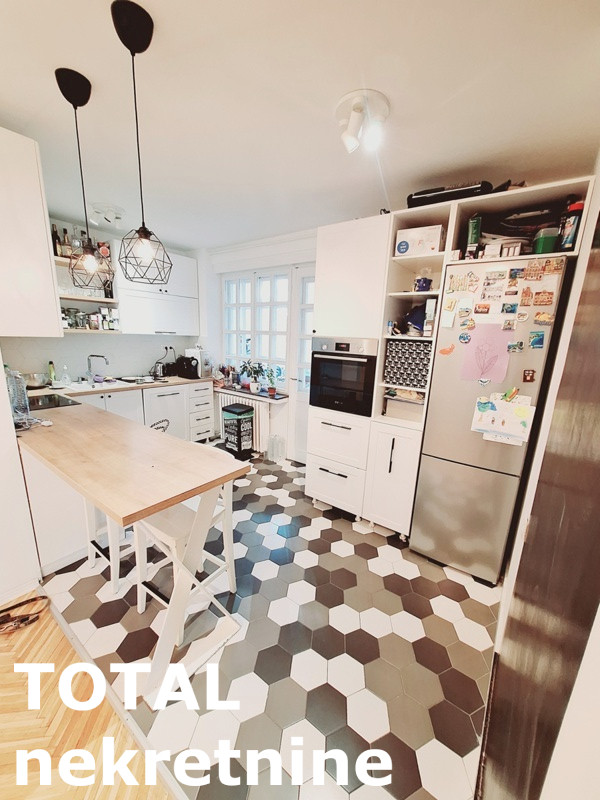 Slika 11 - Stan,NOVI SAD,CENTAR,kv: 114.00, € 470000, ID: 1099443