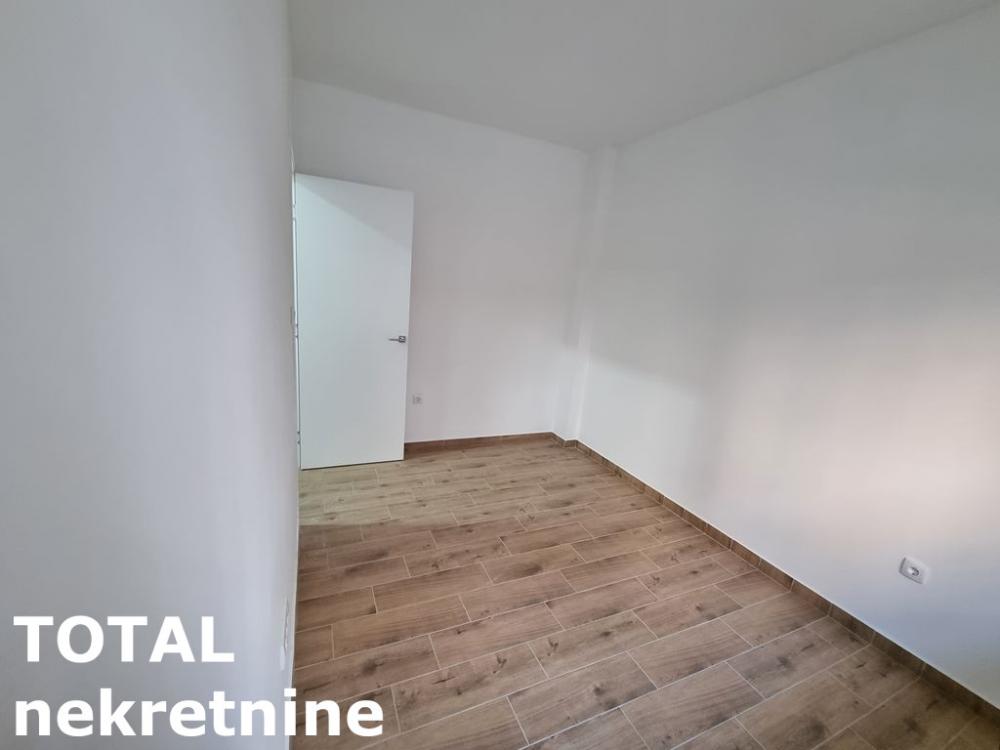 Slika 6 - Stan,NOVI SAD,PODBARA,kv: 57.00, € 150500, ID: 1099507