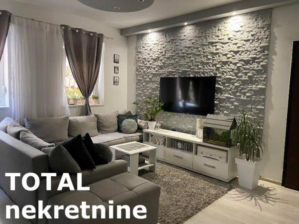 Slika 2 - Stan,NOVI SAD,CENTAR,kv: 157.00, € 185400, ID: 1098325