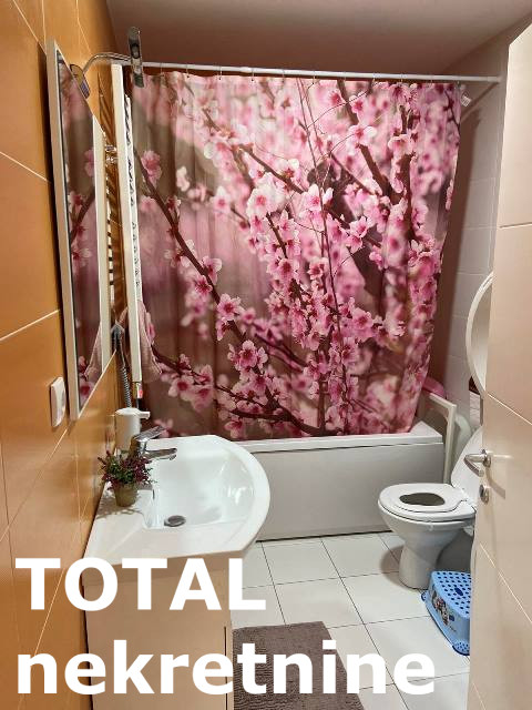 Slika 10 - Stan,NOVI SAD,CENTAR,kv: 157.00, € 185400, ID: 1098325