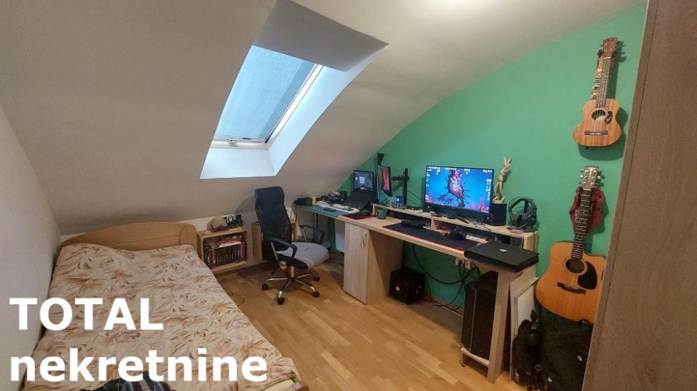 Slika 10 - Stan,PETROVARADIN,PETROVARADIN,kv: 90.00, € 154500, ID: 1100836