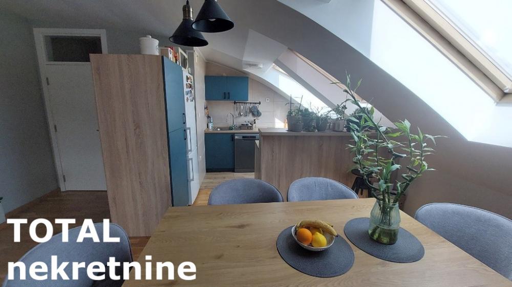 Slika 8 - Stan,PETROVARADIN,PETROVARADIN,kv: 90.00, € 154500, ID: 1100836