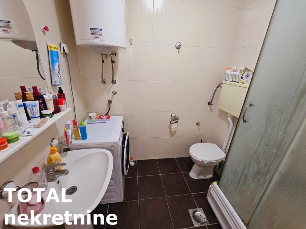 Slika 7 - Stan,NOVI SAD,GRBAVICA,kv: 25.00, € 82400, ID: 1099225