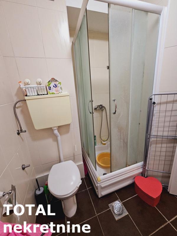 Slika 8 - Stan,NOVI SAD,GRBAVICA,kv: 25.00, € 82400, ID: 1099225