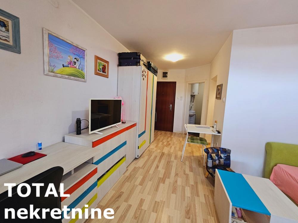Slika 6 - Stan,NOVI SAD,GRBAVICA,kv: 25.00, € 82400, ID: 1099225
