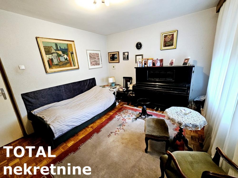 Slika 5 - Stan,NOVI SAD,CENTAR,kv: 80.00, € 240000, ID: 1100688