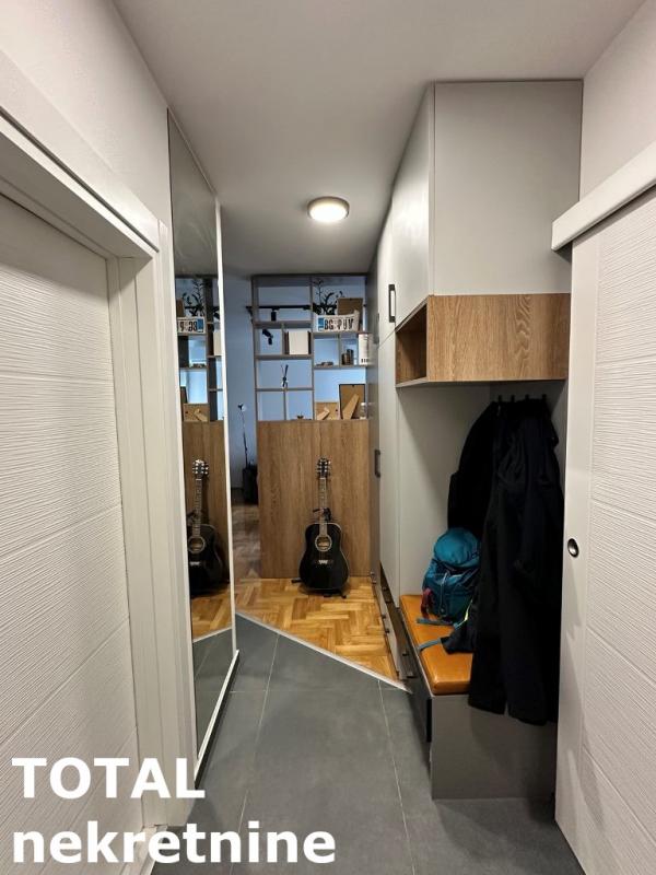 Slika 8 - Stan,NOVI SAD,BULEVAR PATRIJARHA PAVLA,kv: 43.00, € 133900, ID: 1100623