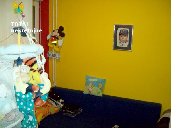 Slika 3 - Stan,NOVI SAD,CENTAR,kv: 38.00, € 113300, ID: 1051050