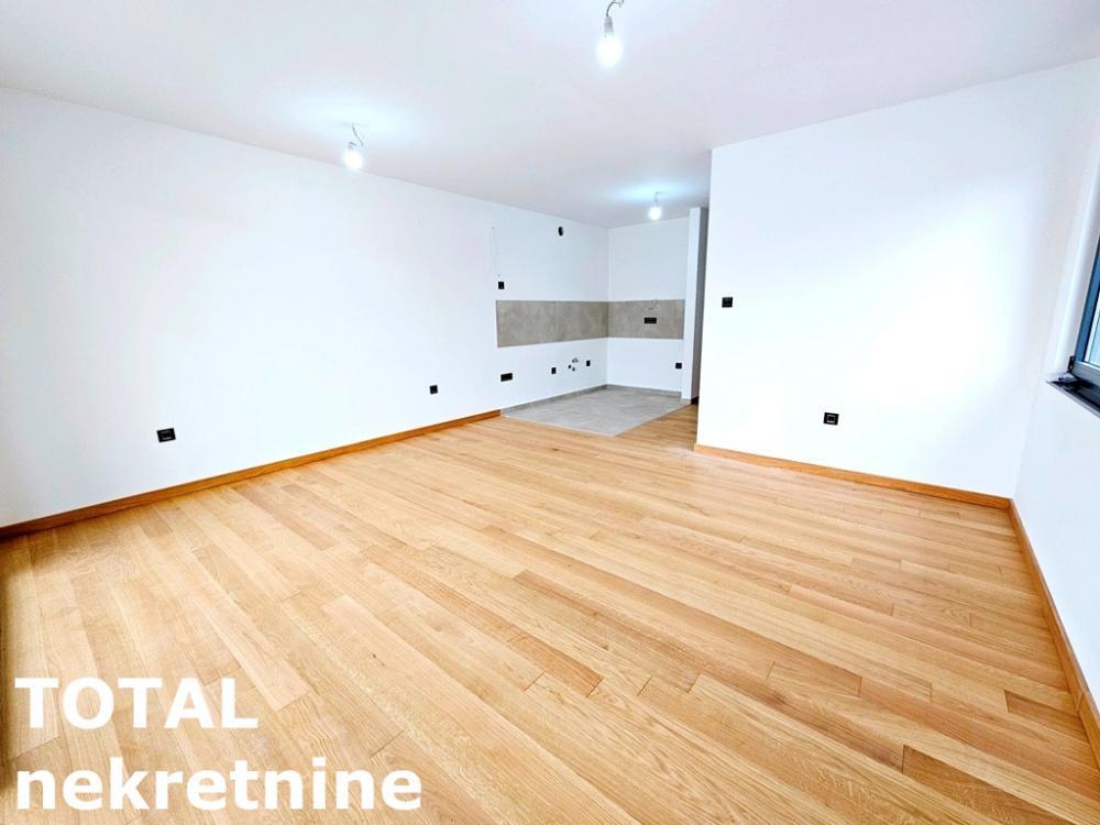 Glavna slika -Stan,NOVI SAD,TELEP,kv: 78.00, € 193180, ID: 1100404