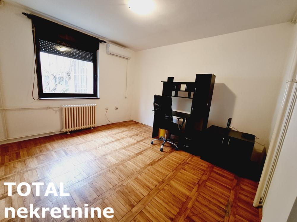 Glavna slika -Stan,NOVI SAD,CENTAR,kv: 26.00, € 112450, ID: 1100335