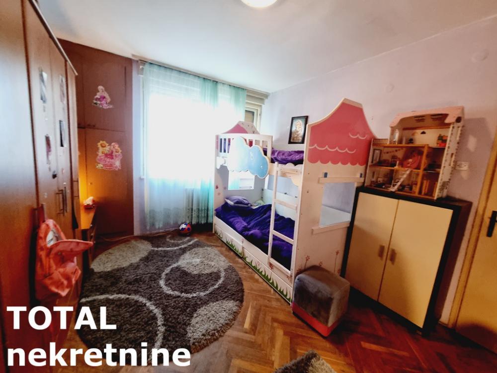 Glavna slika -Stan,NOVI SAD,CENTAR,kv: 63.00, € 180000, ID: 1100011