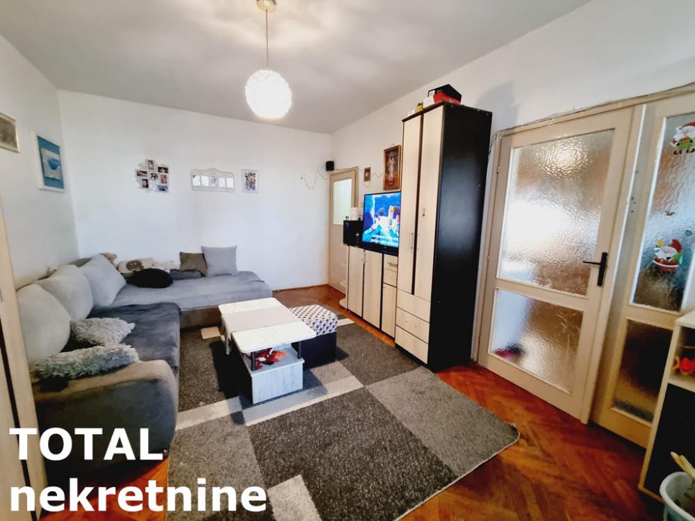 Slika 10 - Stan,NOVI SAD,CENTAR,kv: 63.00, € 180000, ID: 1100011