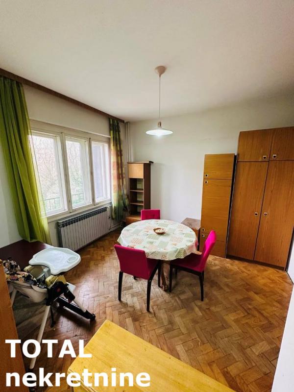 Slika 9 - Stan,NOVI SAD,CENTAR,kv: 152.00, € 500990, ID: 1100118