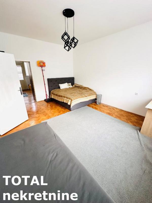 Slika 4 - Stan,NOVI SAD,CENTAR,kv: 152.00, € 500990, ID: 1100118