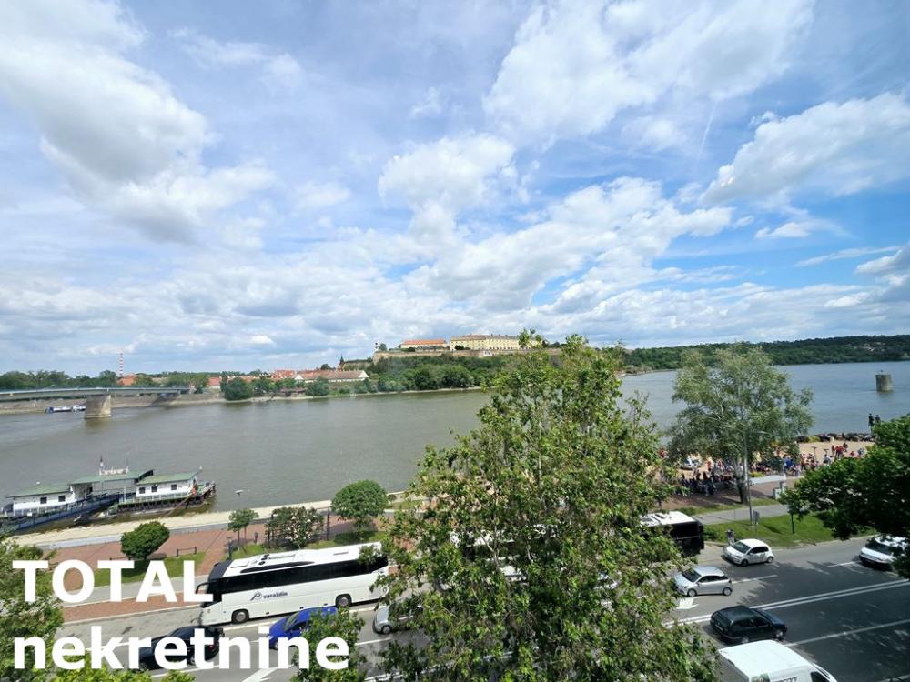 Slika 11 - Stan,NOVI SAD,CENTAR,kv: 69.00, € 515000, ID: 1100717