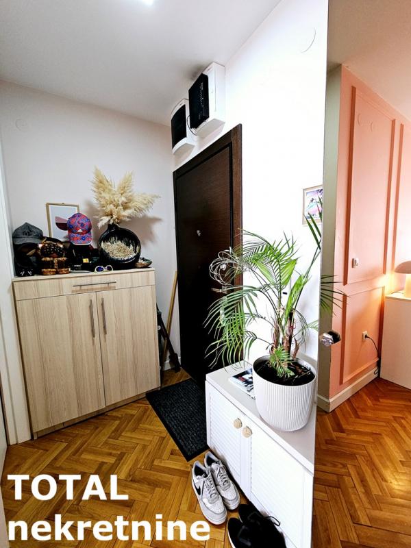 Slika 4 - Stan,NOVI SAD,TELEP,kv: 39.00, € 111000, ID: 1100137