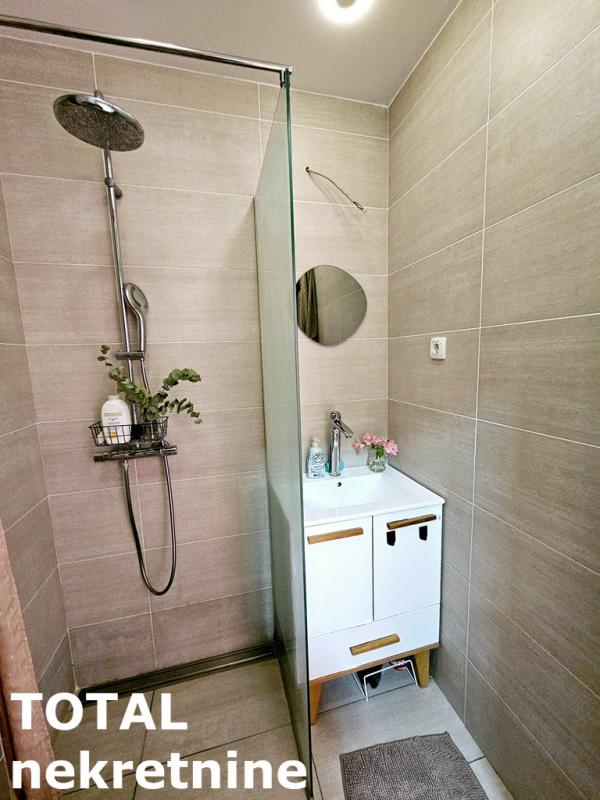 Slika 9 - Stan,NOVI SAD,TELEP,kv: 39.00, € 111000, ID: 1100137