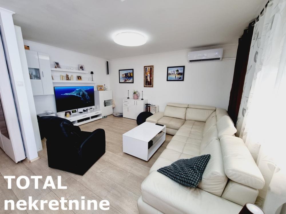 Slika 2 - Stan,NOVI SAD,LIMAN 1,kv: 72.00, € 220000, ID: 1100618