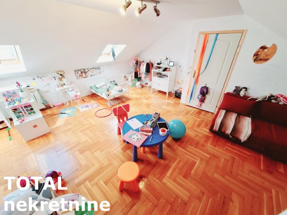 Slika 11 - Stan,NOVI SAD,CENTAR,kv: 83.00, € 169950, ID: 1099235