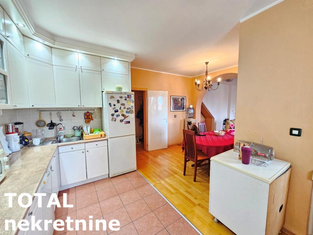 Slika 7 - Stan,NOVI SAD,GRBAVICA,kv: 49.00, € 128000, ID: 1100225