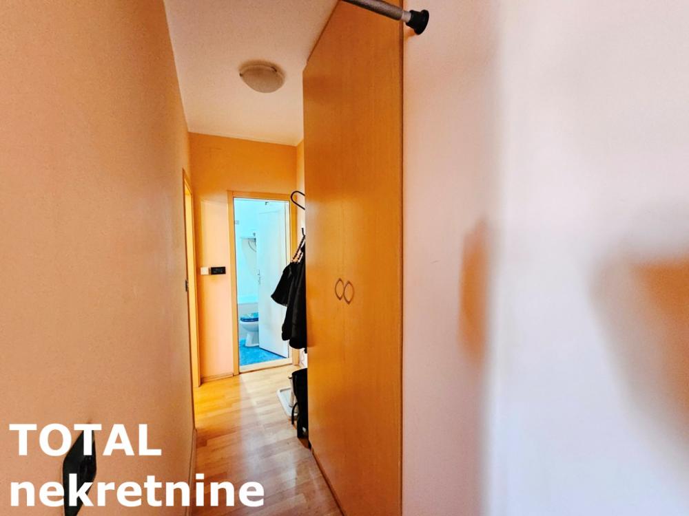 Slika 11 - Stan,NOVI SAD,GRBAVICA,kv: 49.00, € 128000, ID: 1100225