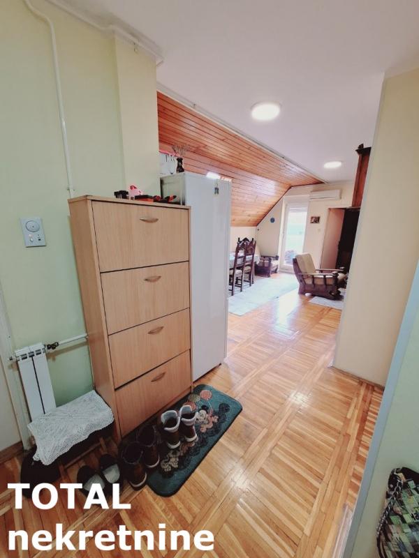 Slika 6 - Stan,NOVI SAD,BULEVAR,kv: 80.00, € 196000, ID: 1099704