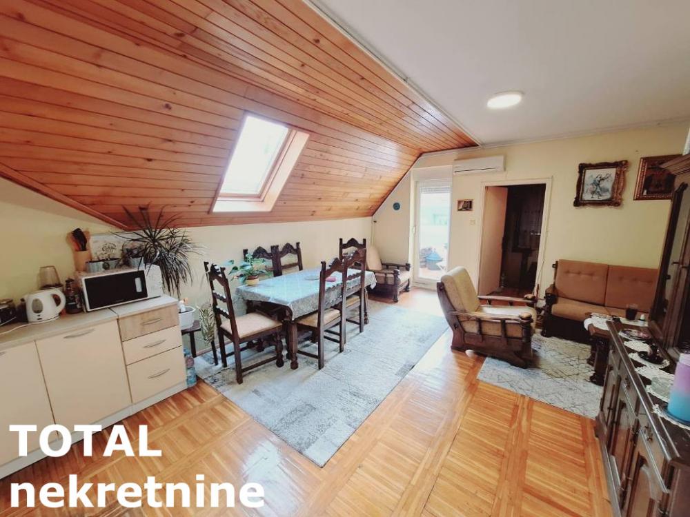 Slika 5 - Stan,NOVI SAD,BULEVAR,kv: 80.00, € 196000, ID: 1099704