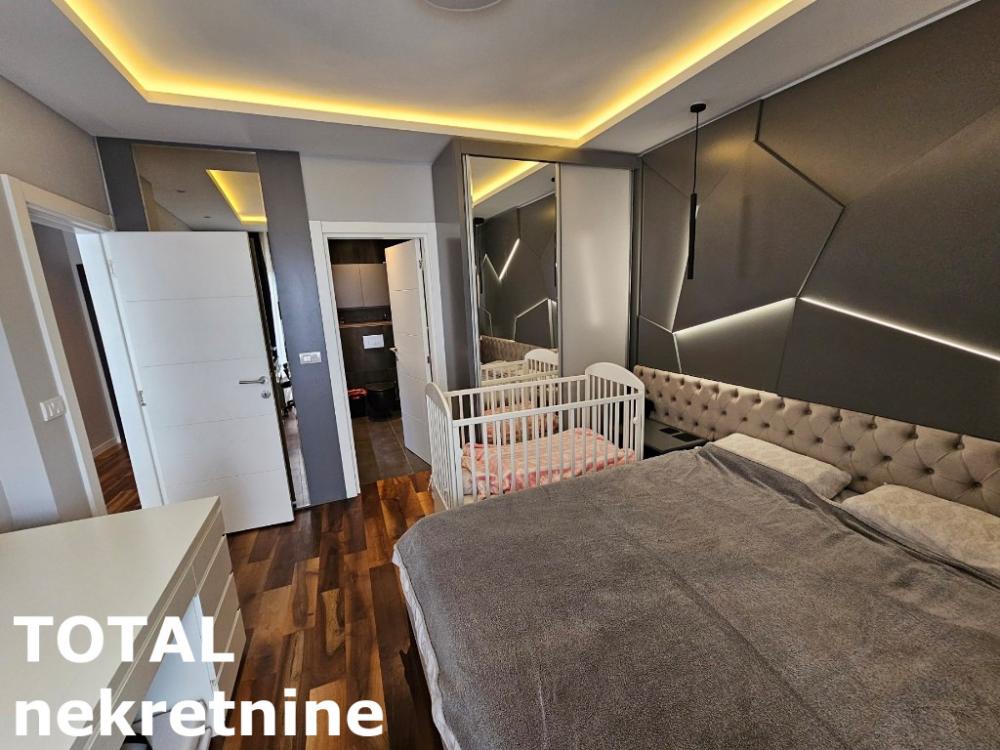 Slika 11 - Stan,NOVI SAD,TELEP,kv: 61.00, € 180000, ID: 1099512