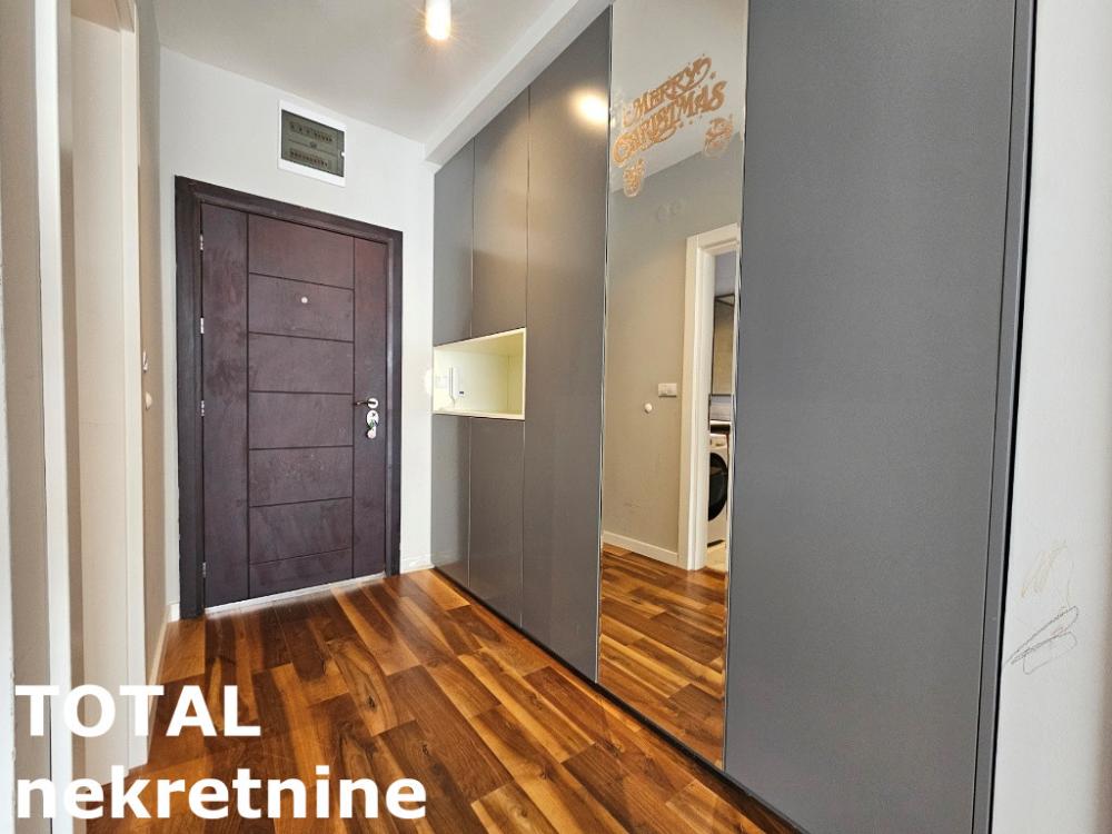 Slika 7 - Stan,NOVI SAD,TELEP,kv: 61.00, € 180000, ID: 1099512