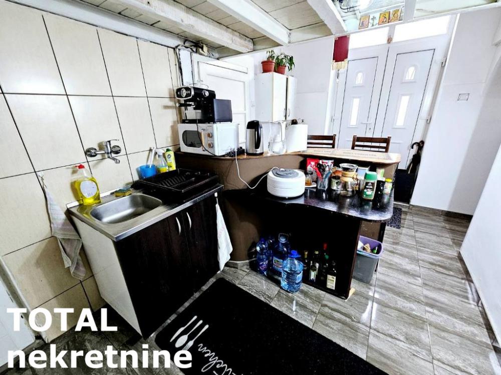 Slika 7 - Stan,NOVI SAD,CENTAR,kv: 58.00, € 185200, ID: 1100460