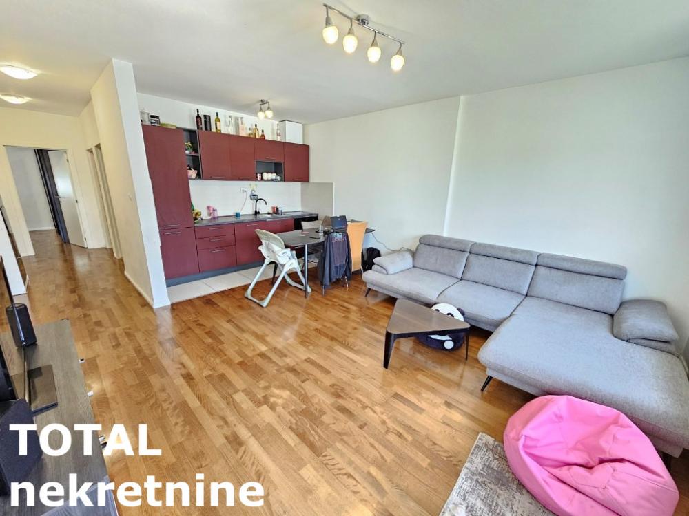 Slika 2 - Stan,NOVI SAD,ADICE,kv: 75.00, € 164800, ID: 1100593