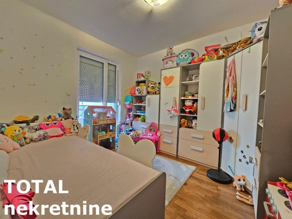 Slika 6 - Stan,NOVI SAD,ADICE,kv: 75.00, € 164800, ID: 1100593