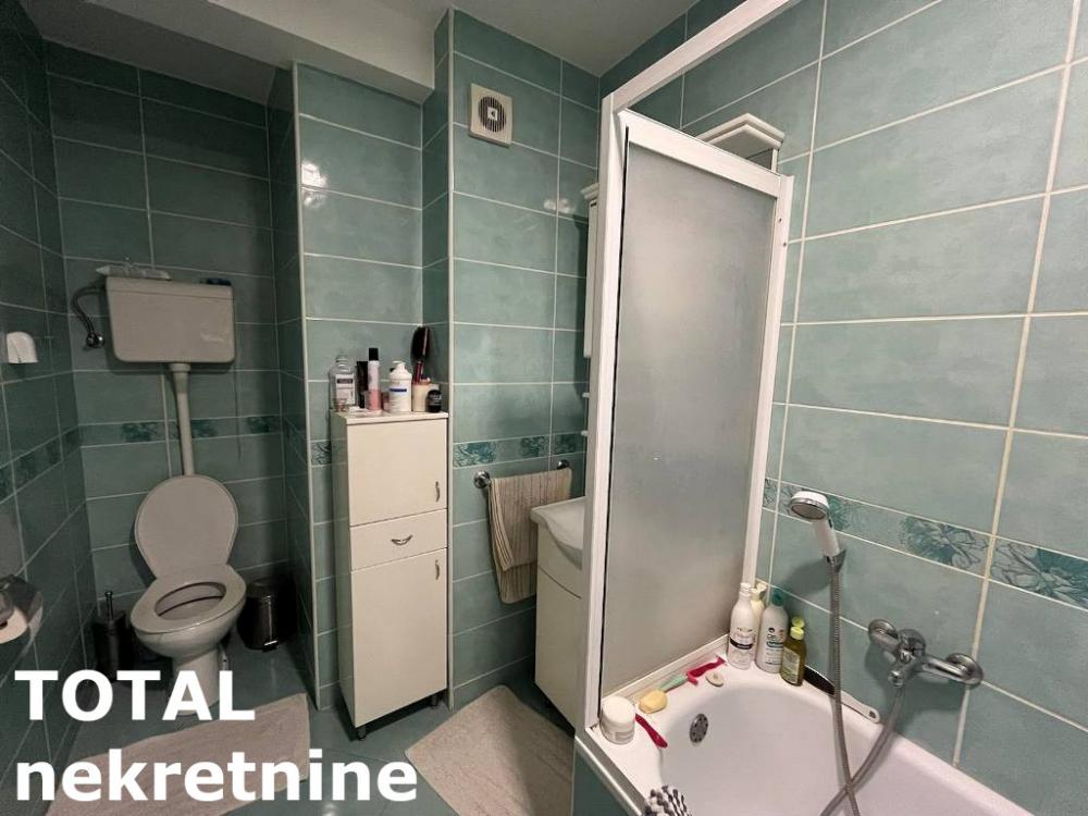 Slika 3 - Stan,NOVI SAD,PODBARA,kv: 65.00, € 169950, ID: 1097809