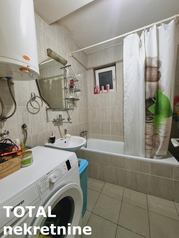 Slika 7 - Stan,NOVI SAD,BULEVAR,kv: 78.00, € 190000, ID: 1100617