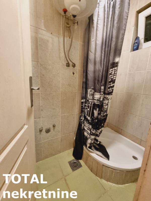 Slika 2 - Stan,NOVI SAD,BULEVAR,kv: 78.00, € 190000, ID: 1100617