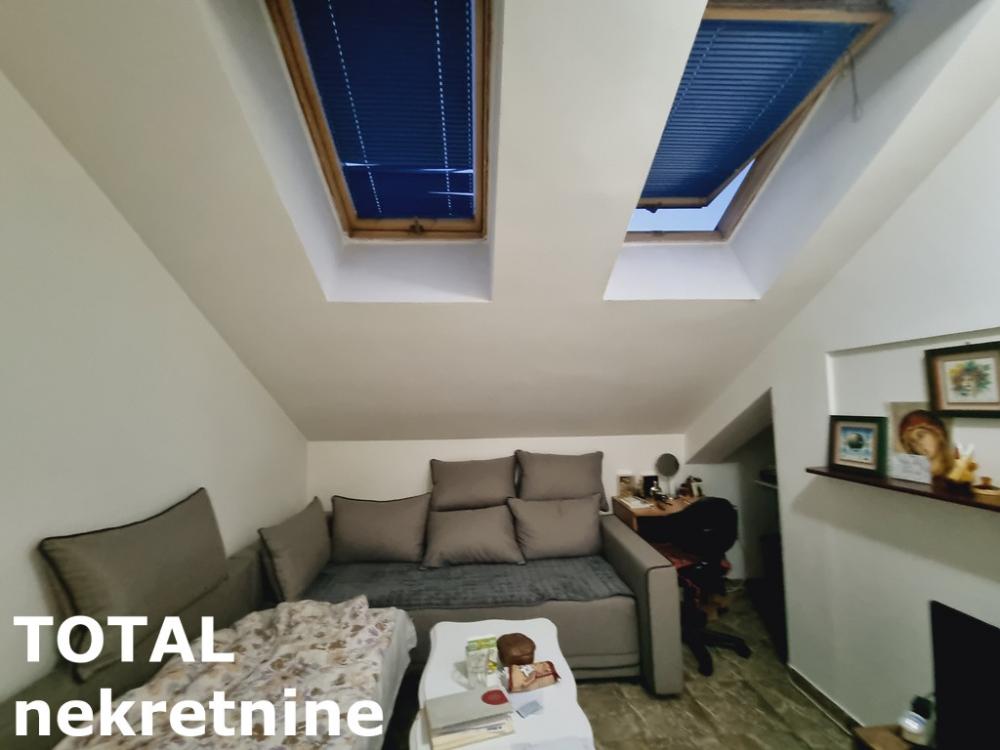 Slika 9 - Stan,NOVI SAD,BULEVAR,kv: 78.00, € 190000, ID: 1100617