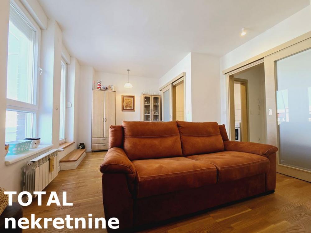 Slika 1 - Stan,NOVI SAD,NOVO NASELJE,kv: 66.00, € 160000, ID: 1098759