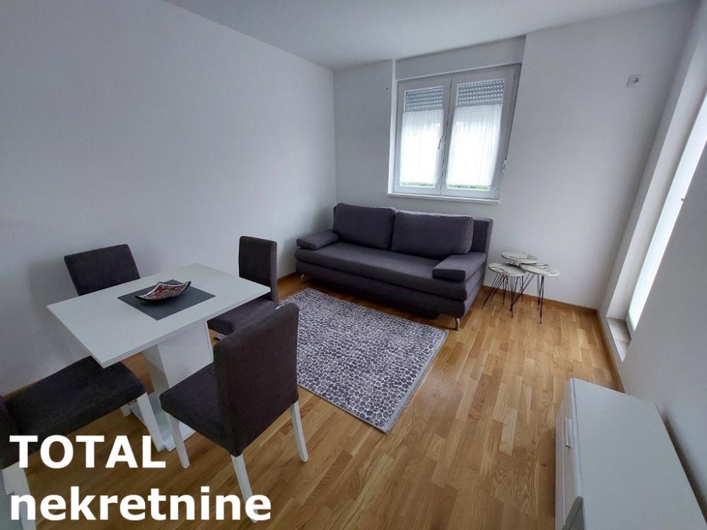 Slika 2 - Stan,NOVI SAD,ADICE,kv: 38.00, € 97850, ID: 1100007