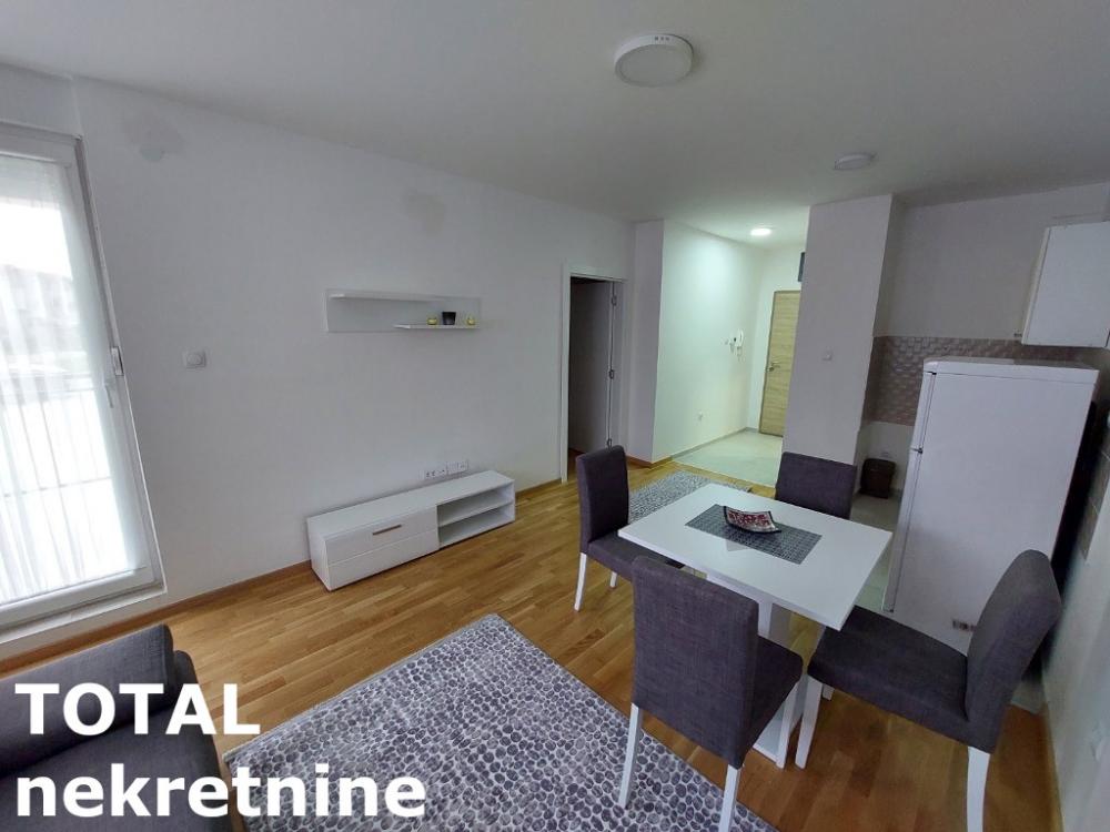 Slika 1 - Stan,NOVI SAD,ADICE,kv: 38.00, € 97850, ID: 1100007