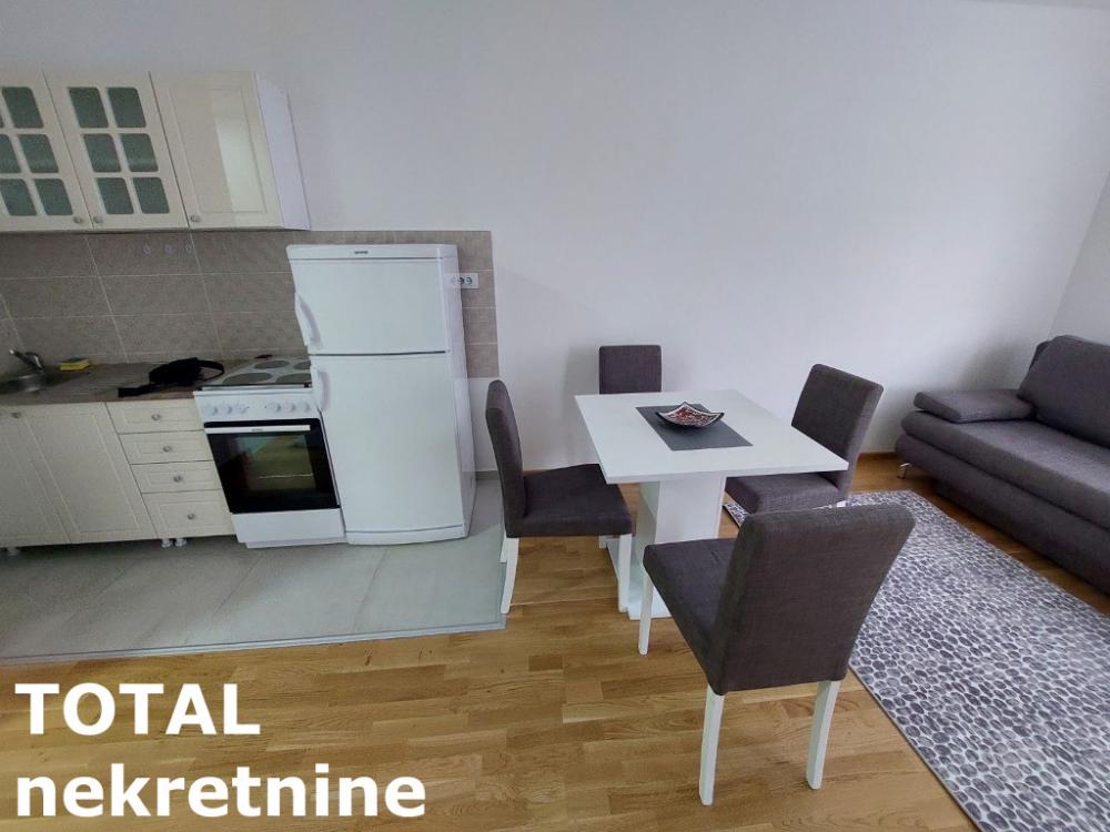 Slika 3 - Stan,NOVI SAD,ADICE,kv: 38.00, € 97850, ID: 1100007