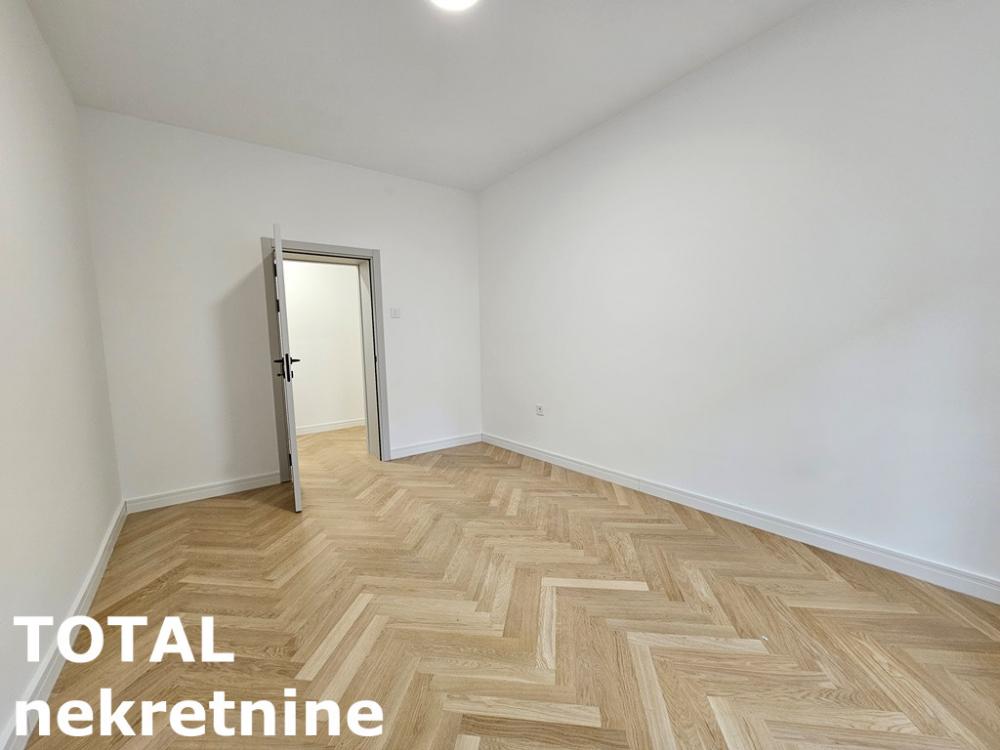 Slika 11 - Stan,NOVI SAD,CENTAR,kv: 75.00, € 262500, ID: 1100350