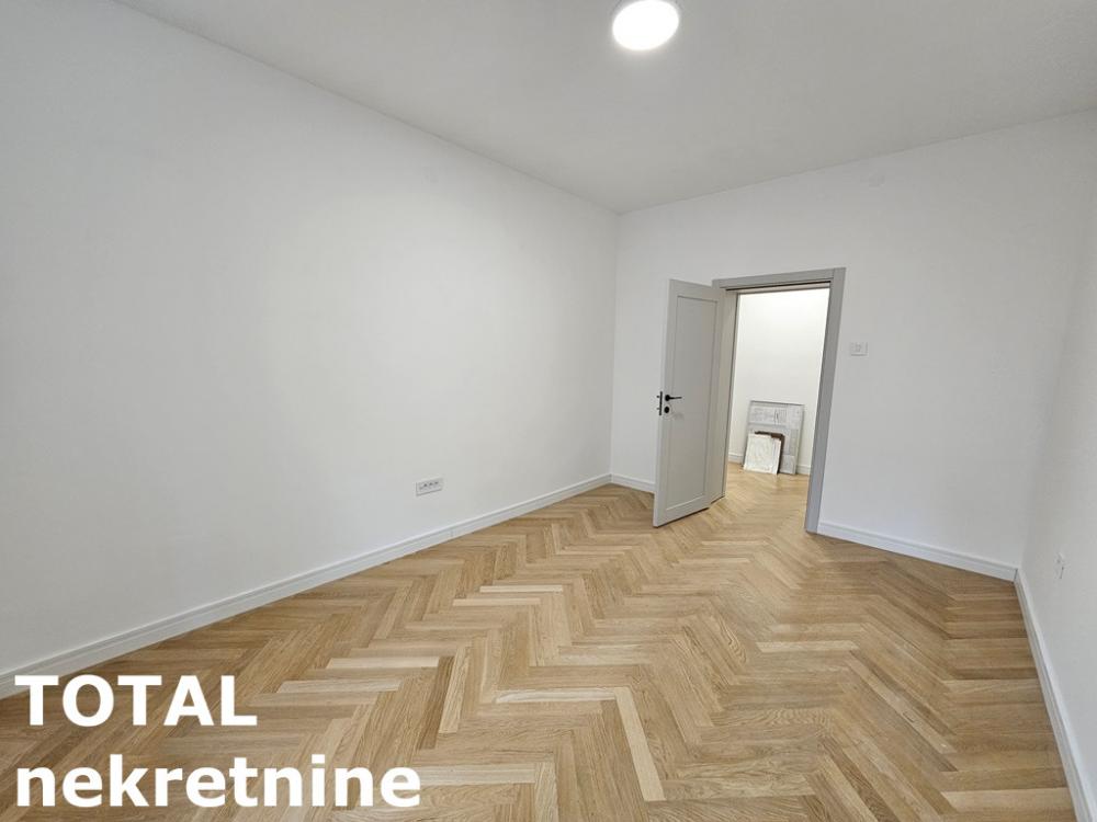 Slika 9 - Stan,NOVI SAD,CENTAR,kv: 75.00, € 262500, ID: 1100350