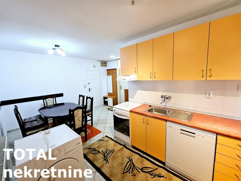 Slika 9 - Stan,NOVI SAD,GRBAVICA,kv: 53.00, € 152960, ID: 1100541