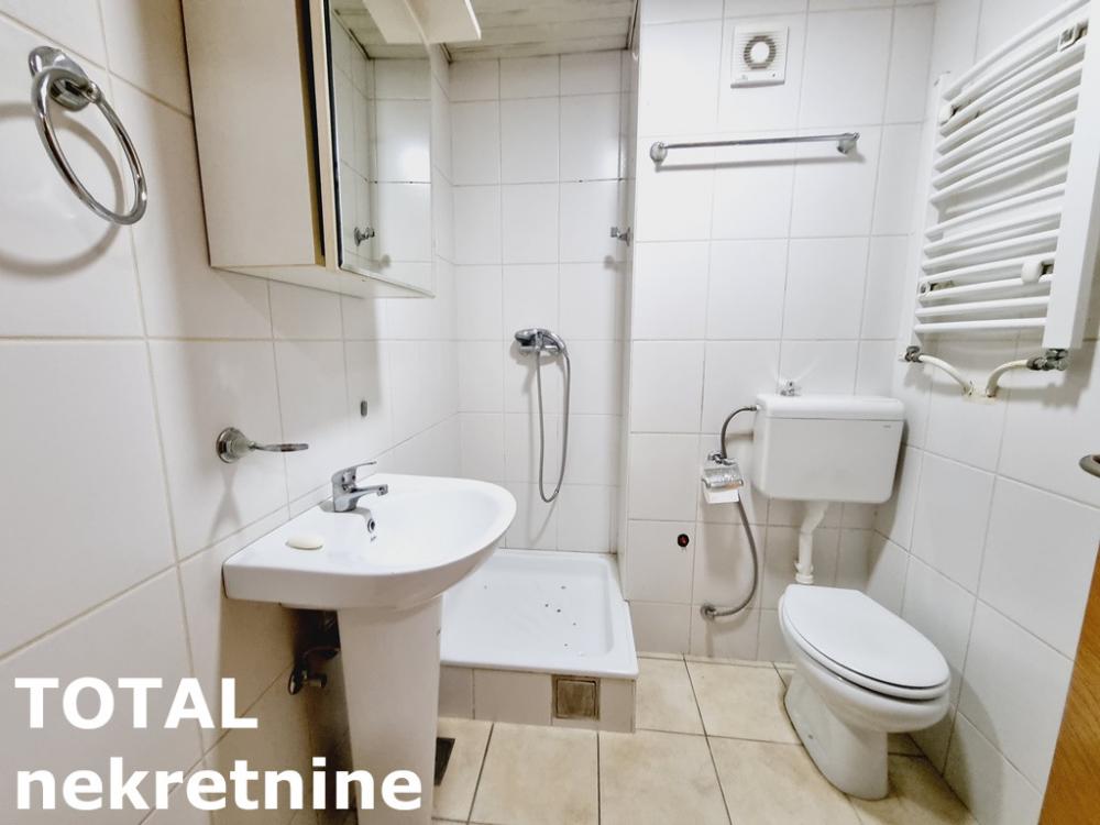 Slika 5 - Stan,NOVI SAD,CENTAR,kv: 32.00, € 107120, ID: 1099814