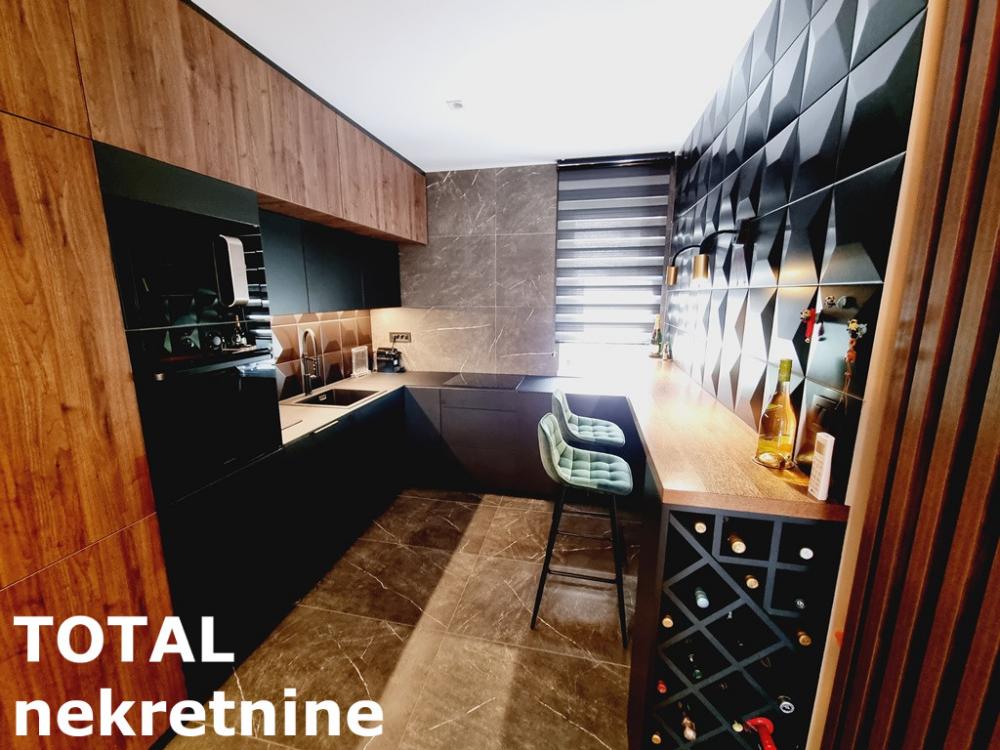 Slika 5 - Stan,NOVI SAD,GRBAVICA,kv: 122.00, € 430000, ID: 1100529