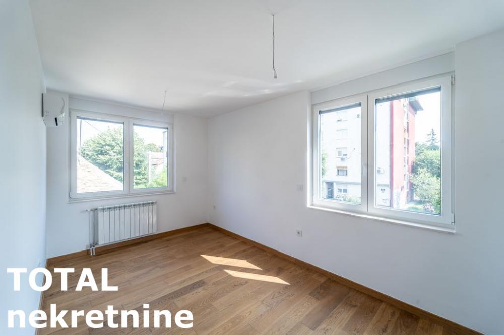 Slika 4 - Stan,NOVI SAD,NOVA DETELINARA,kv: 90.00, € 247500, ID: 1100050