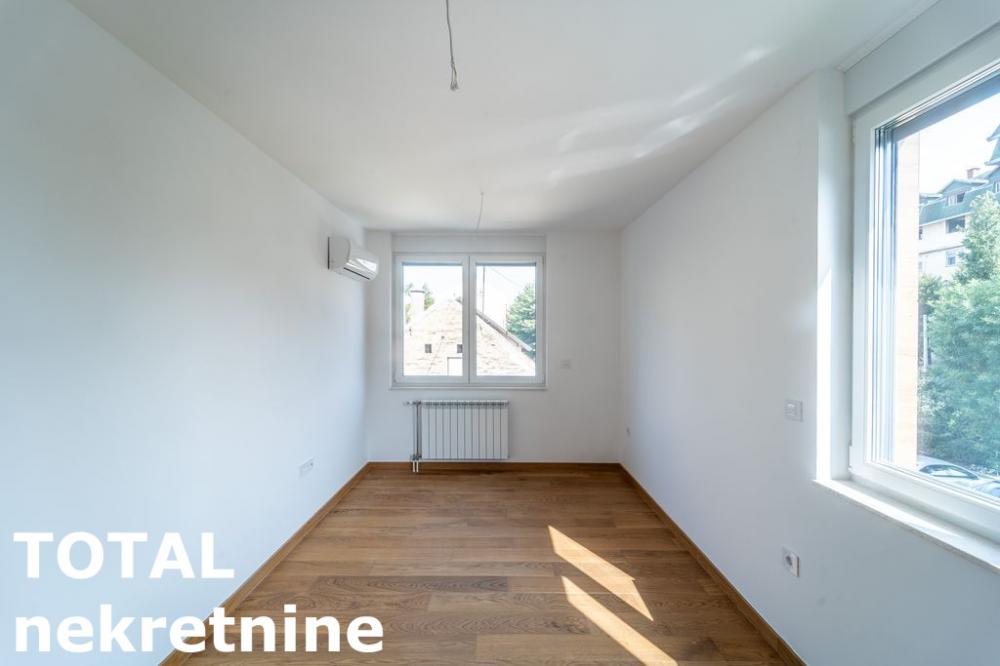 Slika 9 - Stan,NOVI SAD,NOVA DETELINARA,kv: 90.00, € 247500, ID: 1100050